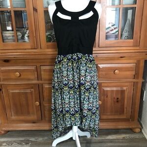 👗EUC New Look Cutout Dress